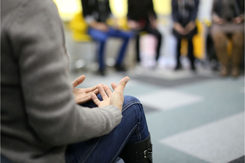 addiction peer support group meets in Pinellas County, Florida
