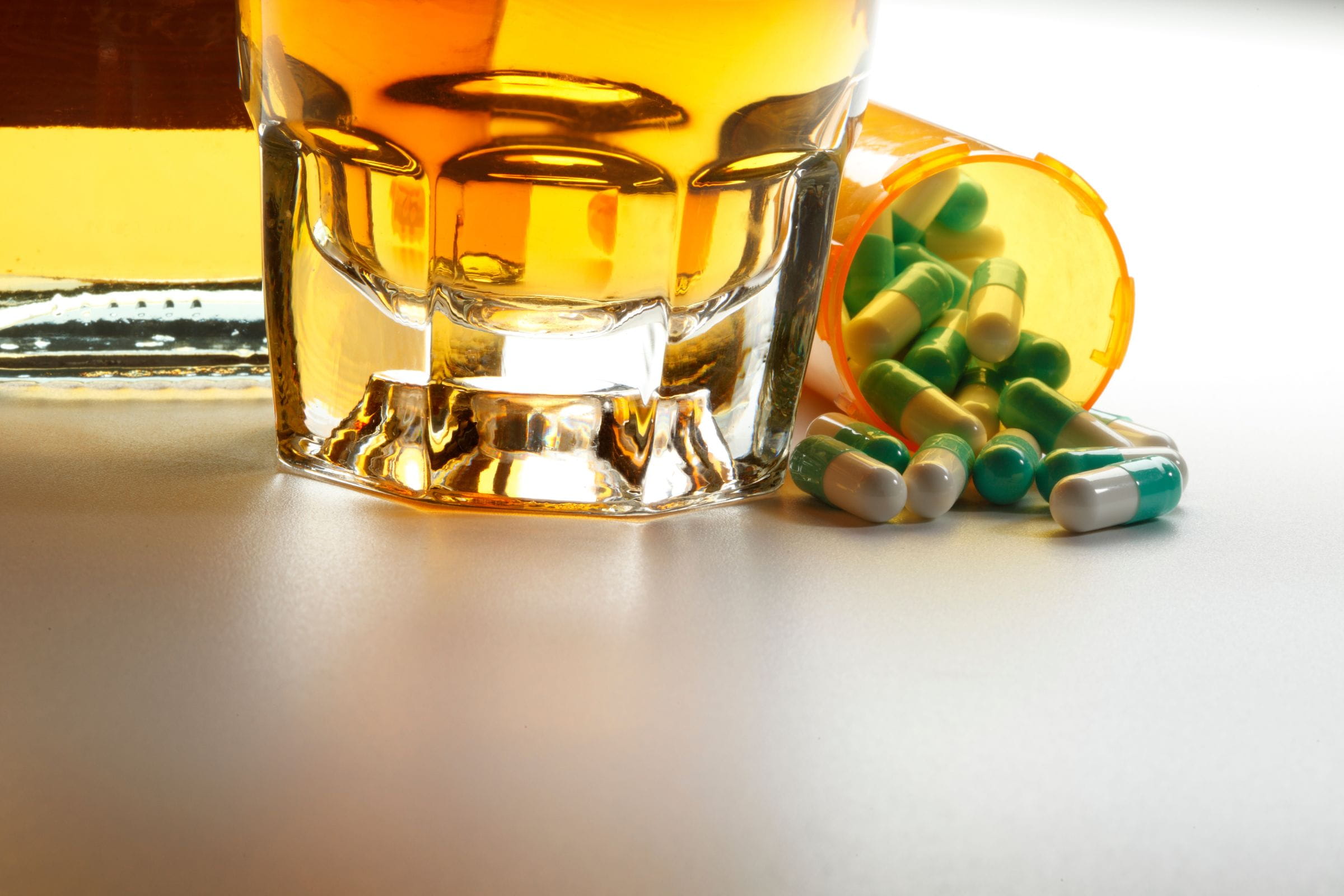 Lexapro and Alcohol: The Risks